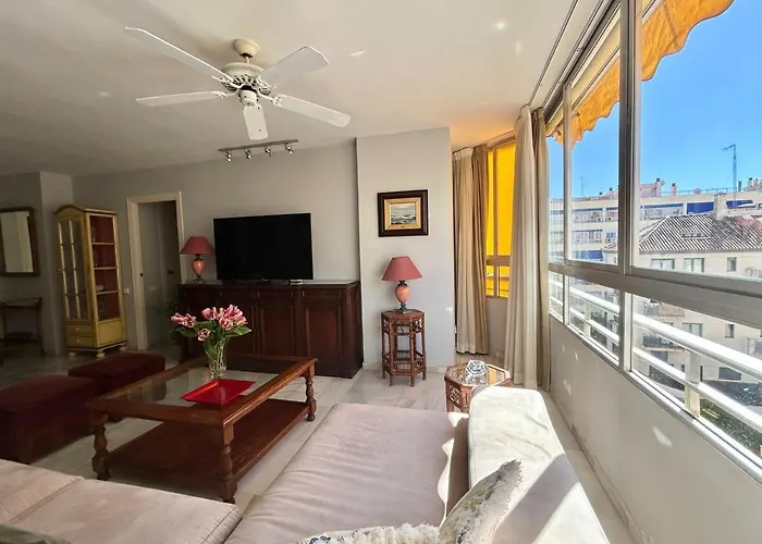 In Center With Parking In The Building Apartamento