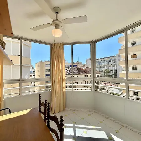 Appartement In Center With Parking In The Building