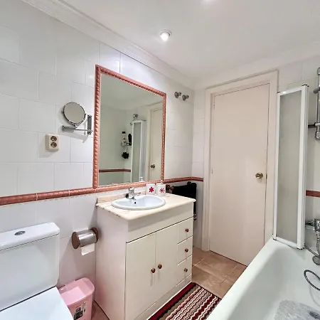 In Center With Parking In The Building Apartamento Marbella