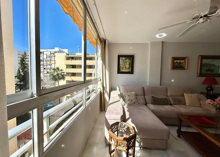 In Center With Parking In The Building Appartamento